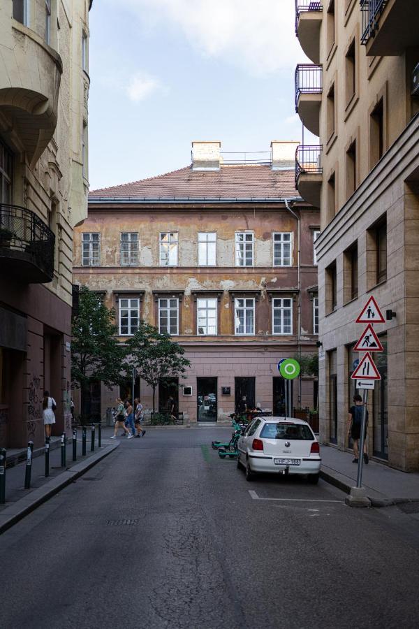 King Seventeen Homes Budapest Eksteriør billede