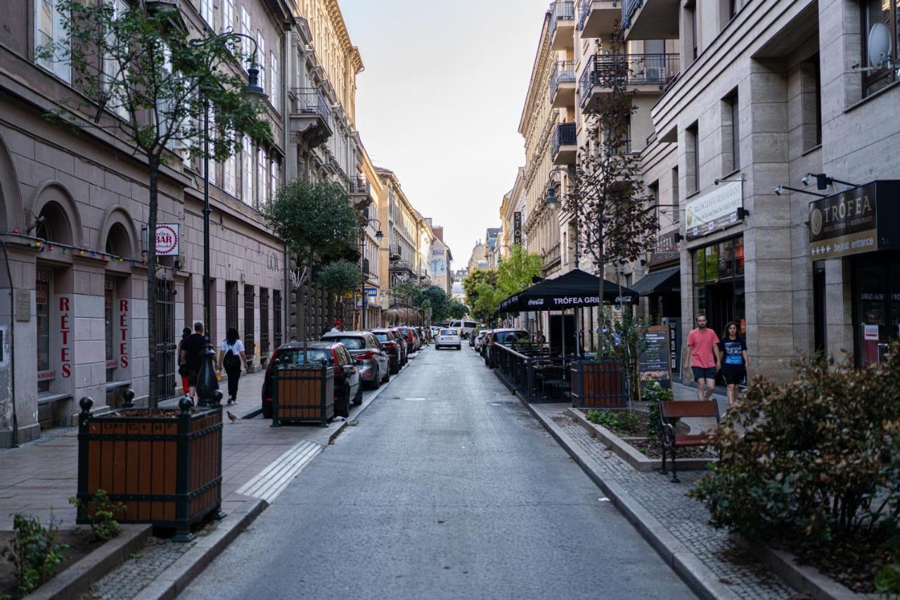 King Seventeen Homes Budapest Eksteriør billede