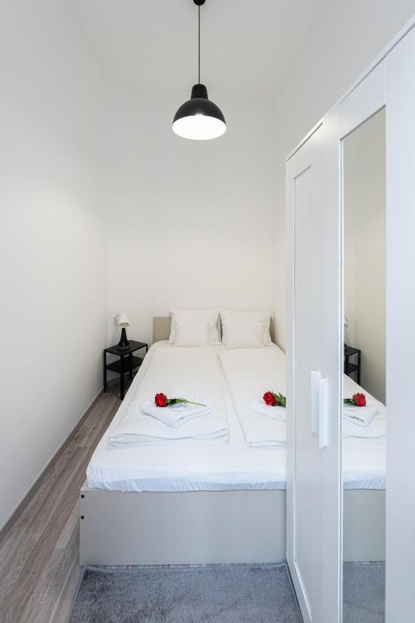 King Seventeen Homes Budapest Eksteriør billede