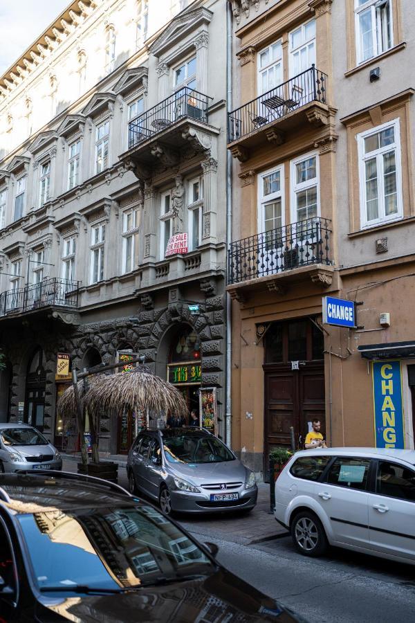 King Seventeen Homes Budapest Eksteriør billede